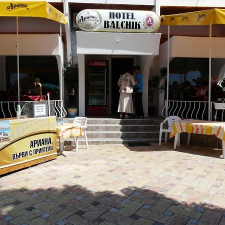 Family Hotel Μπαλτσίκ Εξωτερικό φωτογραφία