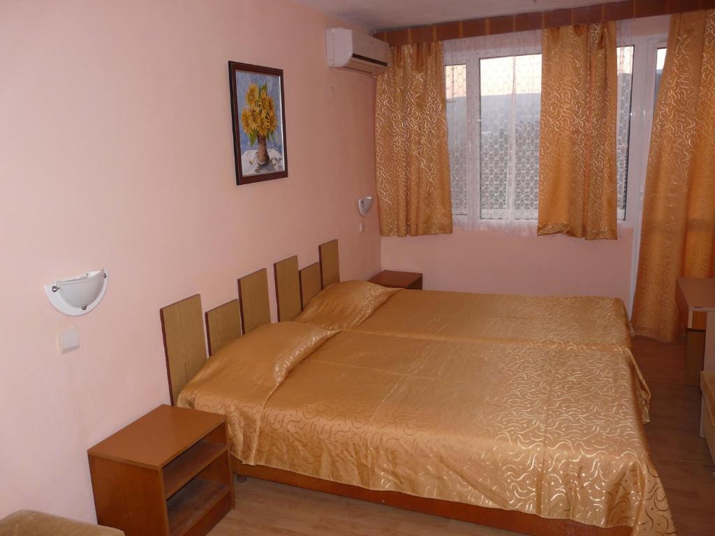 Family Hotel Μπαλτσίκ Εξωτερικό φωτογραφία